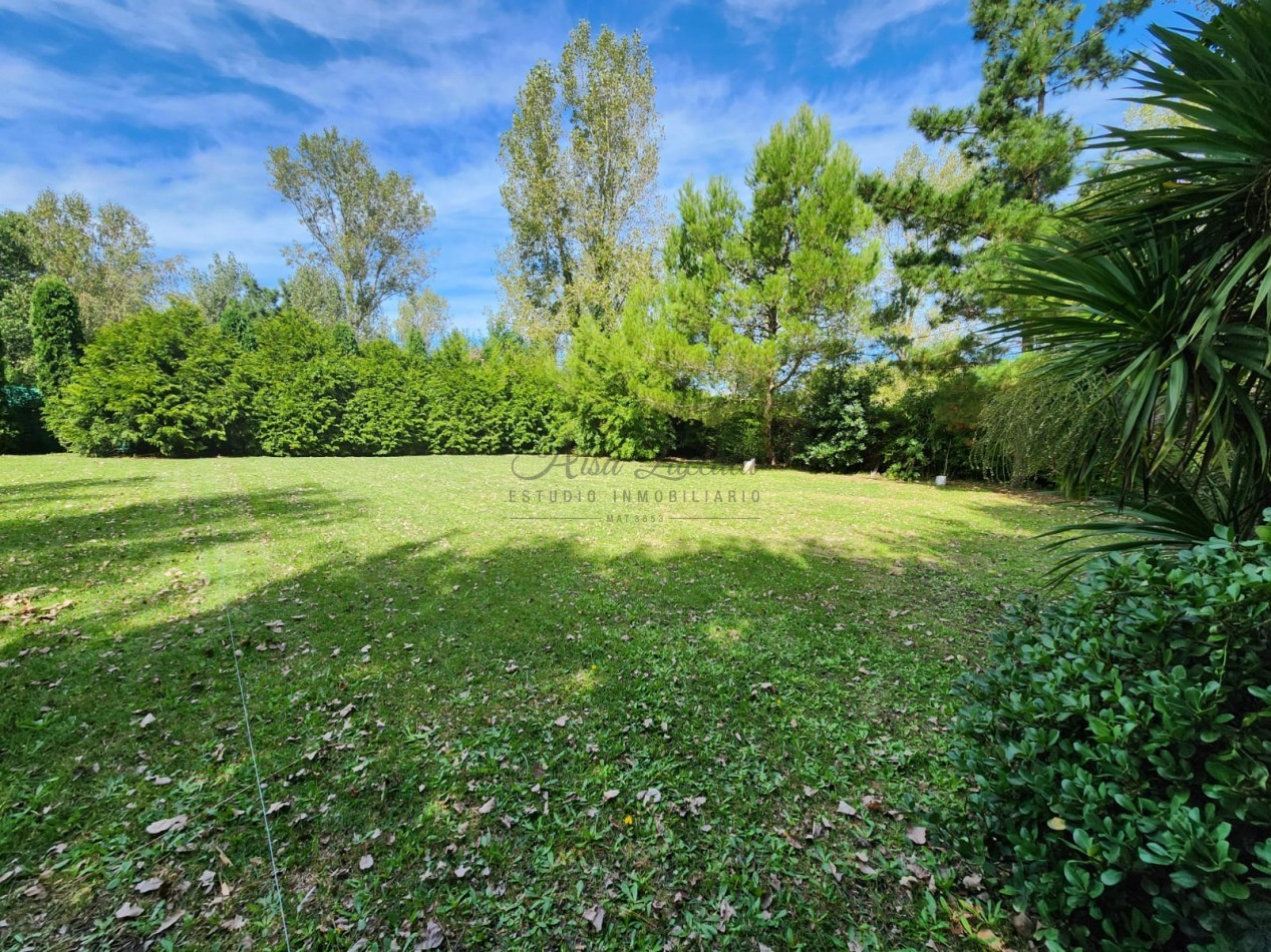 DOS LOTES EN LA CALETA - VENTA EN BLOCK O SEPARADOS