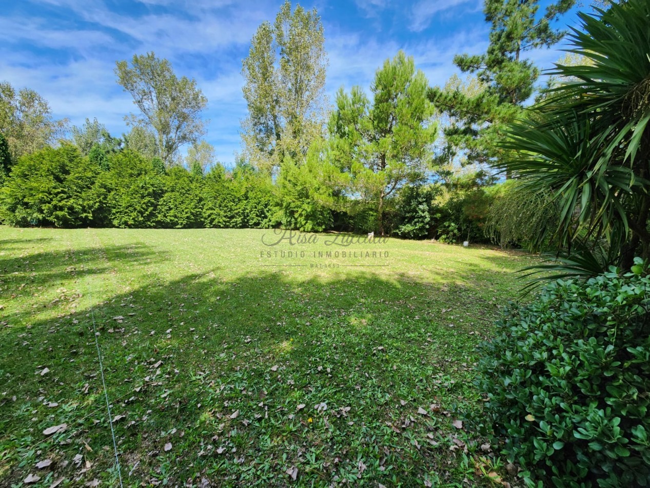 DOS LOTES EN LA CALETA - VENTA EN BLOCK O SEPARADOS