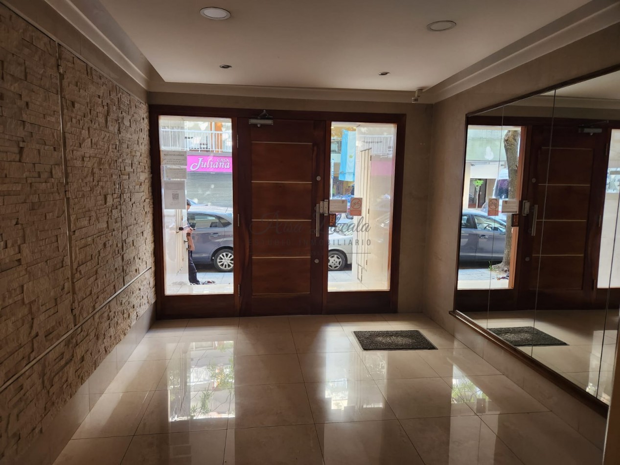 EN VENTA! ZONA ALDREY - 1 1/2 AMBIENTE DIVIDIDO