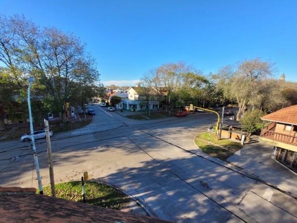 EN VENTA ! ZONA POMPEYA - PH DE 3 AMBIENTES