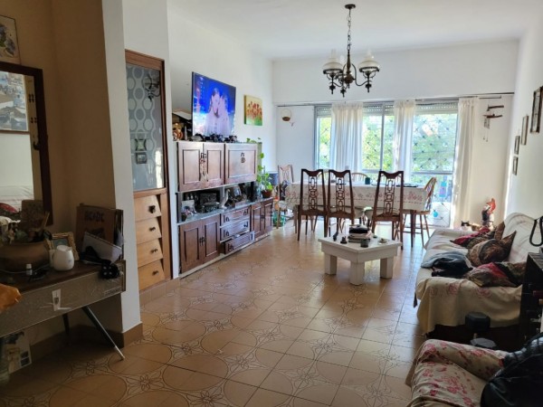 EN VENTA ! ZONA POMPEYA - PH DE 3 AMBIENTES
