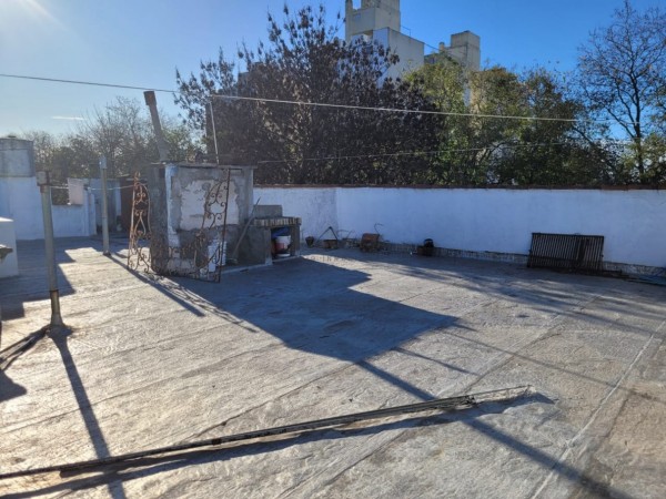 EN VENTA ! ZONA POMPEYA - PH DE 3 AMBIENTES
