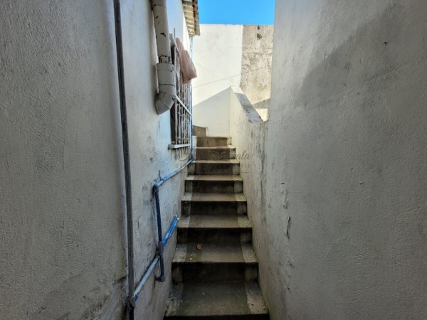 EN VENTA ! ZONA POMPEYA - PH DE 3 AMBIENTES