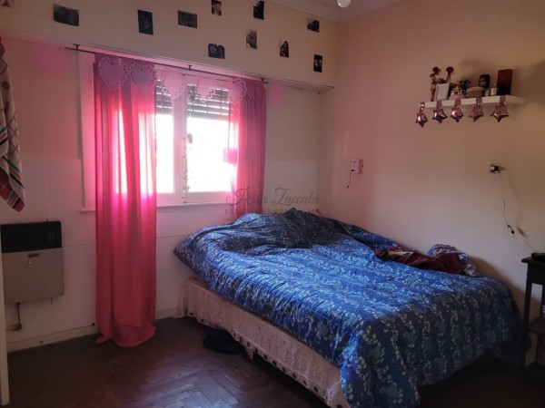 EN VENTA ! ZONA POMPEYA - PH DE 3 AMBIENTES