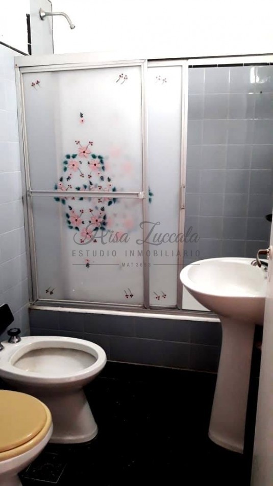 EN VENTA! ZONA ALDREY - 1 1/2 AMBIENTE DIVIDIDO