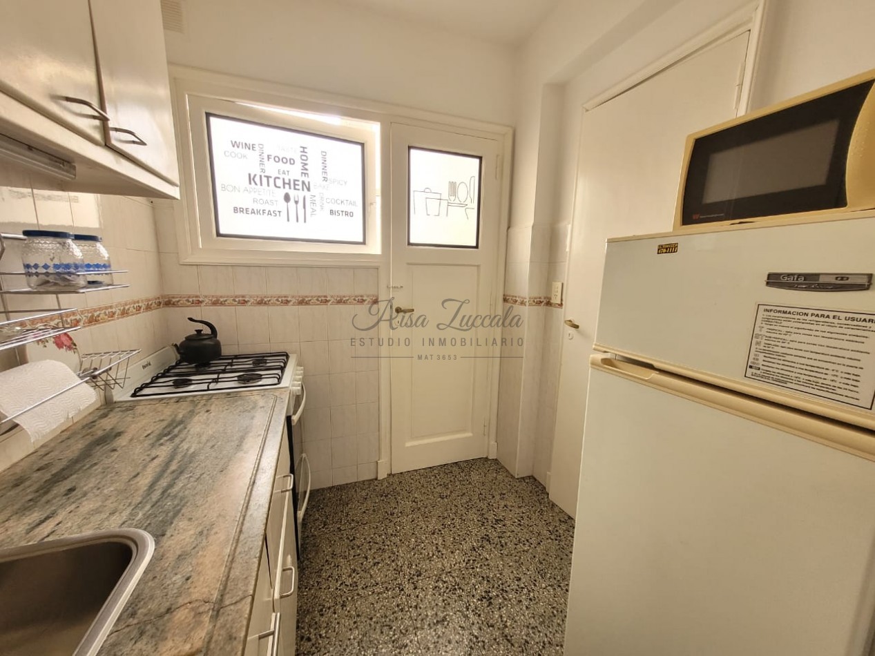 VENTA ZONA CENTRO - RIVADAVIA Y ENTRE RIOS