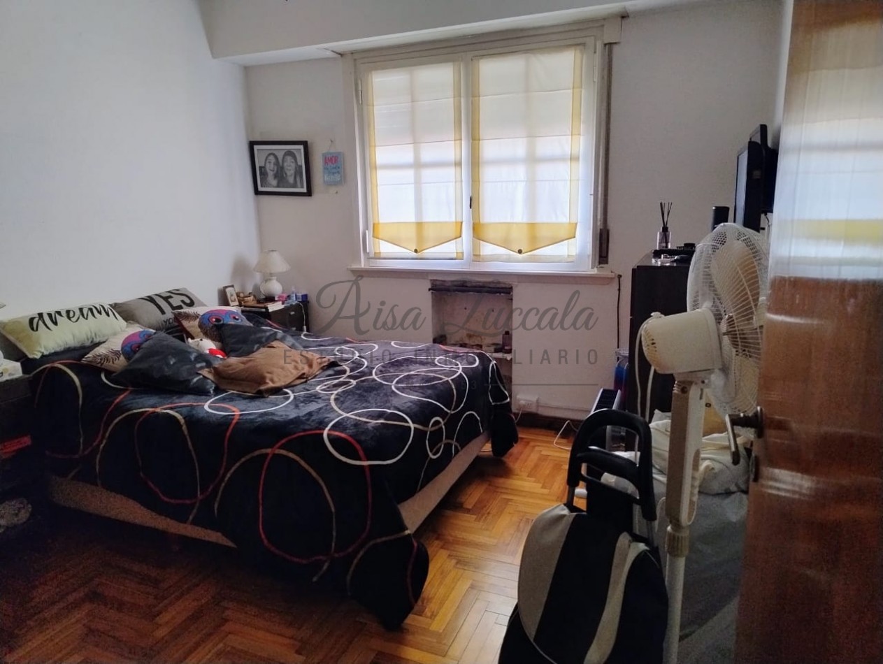 EN VENTA !! 2 AMB. SOBRE PEATONAL SAN MARTIN 