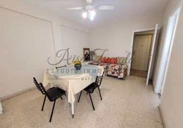 VENTA ZONA CENTRO - RIVADAVIA Y ENTRE RIOS